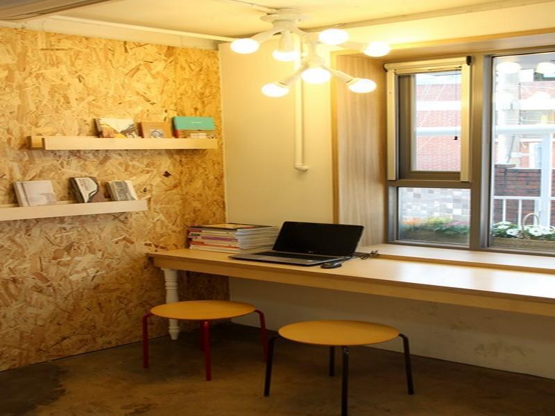 Bed & Breakfast Seochon Suran