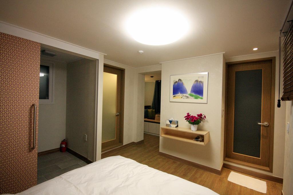 Seochon Suran Bed & Breakfast